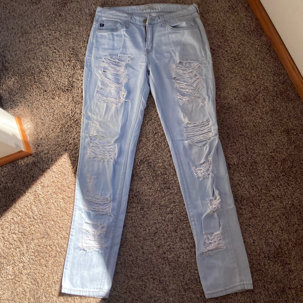 DISTRESSED KANCAN JEANS